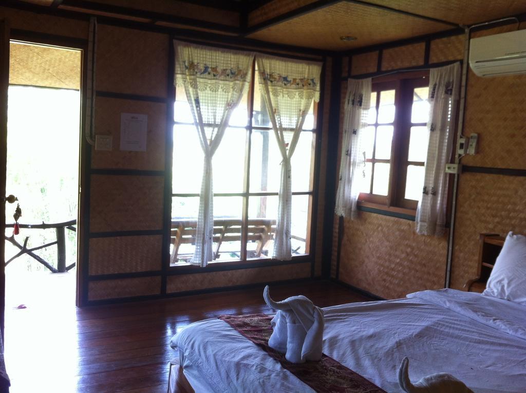 Chang Pai Garden (Adults Only) Room photo